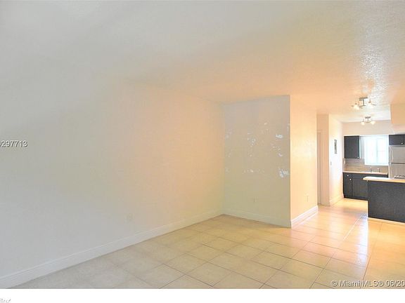 4th image of 1251 Euclid Ave