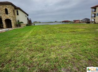 480 E Burgundy Bay, Port O Connor, TX 77982