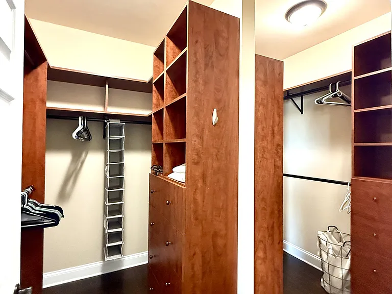 410 Lancaster Ave — Photo 26
