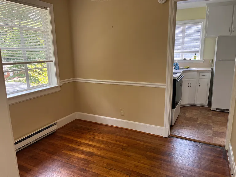 410 W Markham Ave #1 — Photo 5