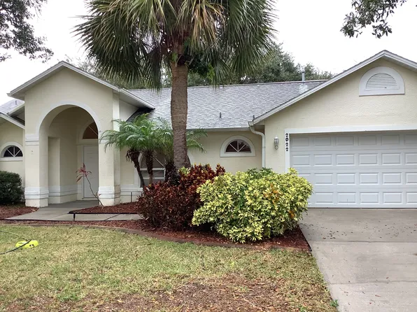 2022 Blue Heron Dr, Melbourne, FL 32940