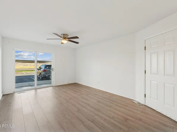 595 S Main St APT 18, Kamas, UT 84036