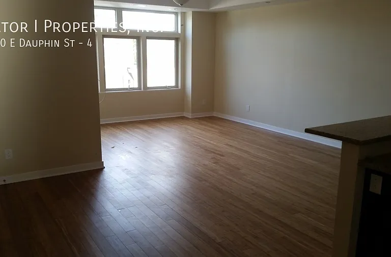 2030 E Dauphin St #4 — Photo 2