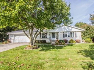 N70W7458 Bridge Rd, Cedarburg, WI 53012