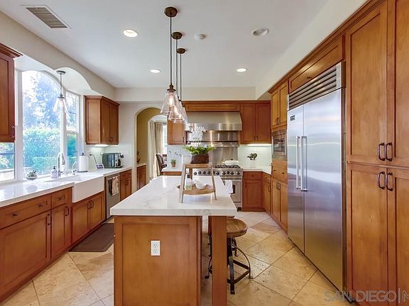 4th image of 5213 Seagrove Pl