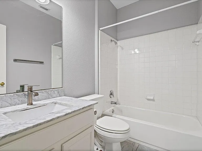 6925 Larue Belle Cv — Photo 5