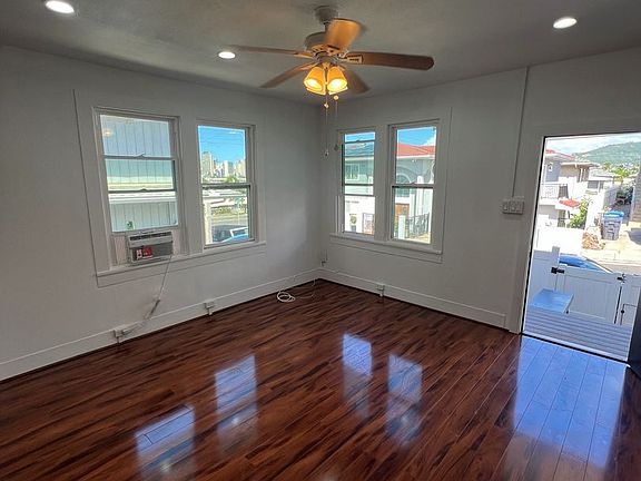 5th image of 3311 Herbert St