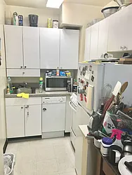 Rented by Manhattan Apartment Organization
