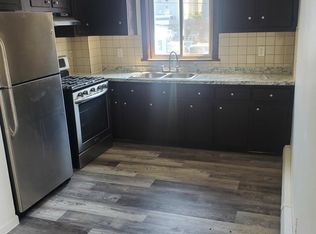 374 Hope St #3S, Fall River, MA 02721