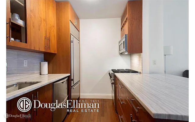 Rented by Douglas Elliman | media 1