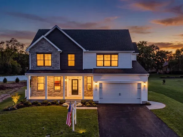 20 Lillich Dr #23, Abbottstown, PA 17301