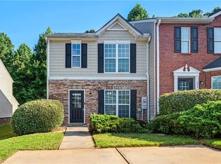 5606 Union Pointe Dr, Union City, GA 30291