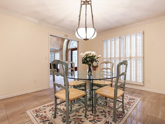 5th image of 2401 Saint Croix Cir