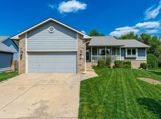 8906 W Ryan Cir, Wichita, KS 67205