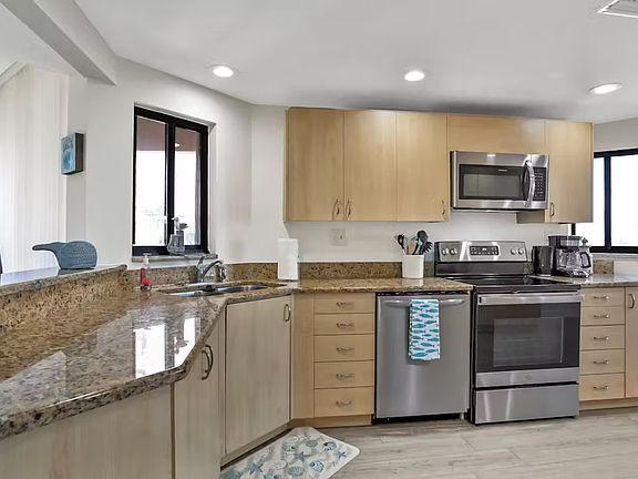 3rd image of 1310 Gulf Blvd APT 12B