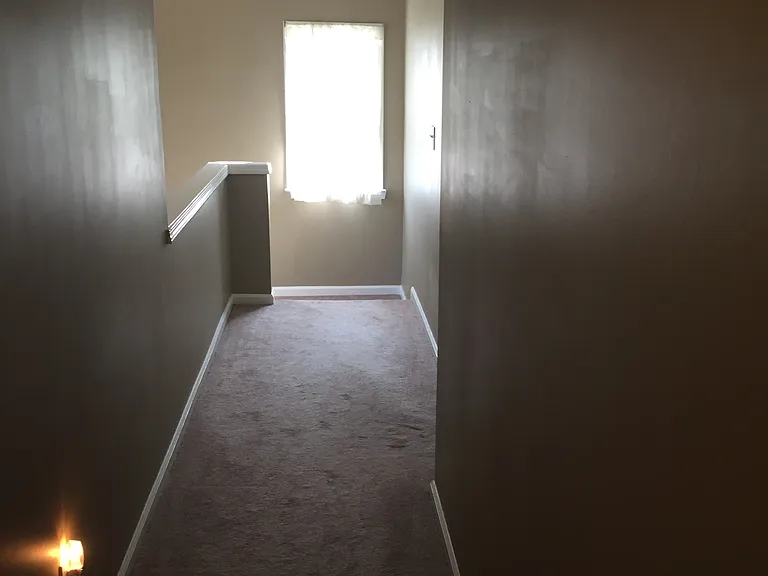 6075 Pattingham Dr — Photo 16