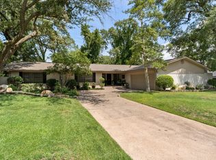 703 Fleming Dr, Mount Pleasant, TX 75455