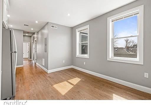 19 spring garden 9