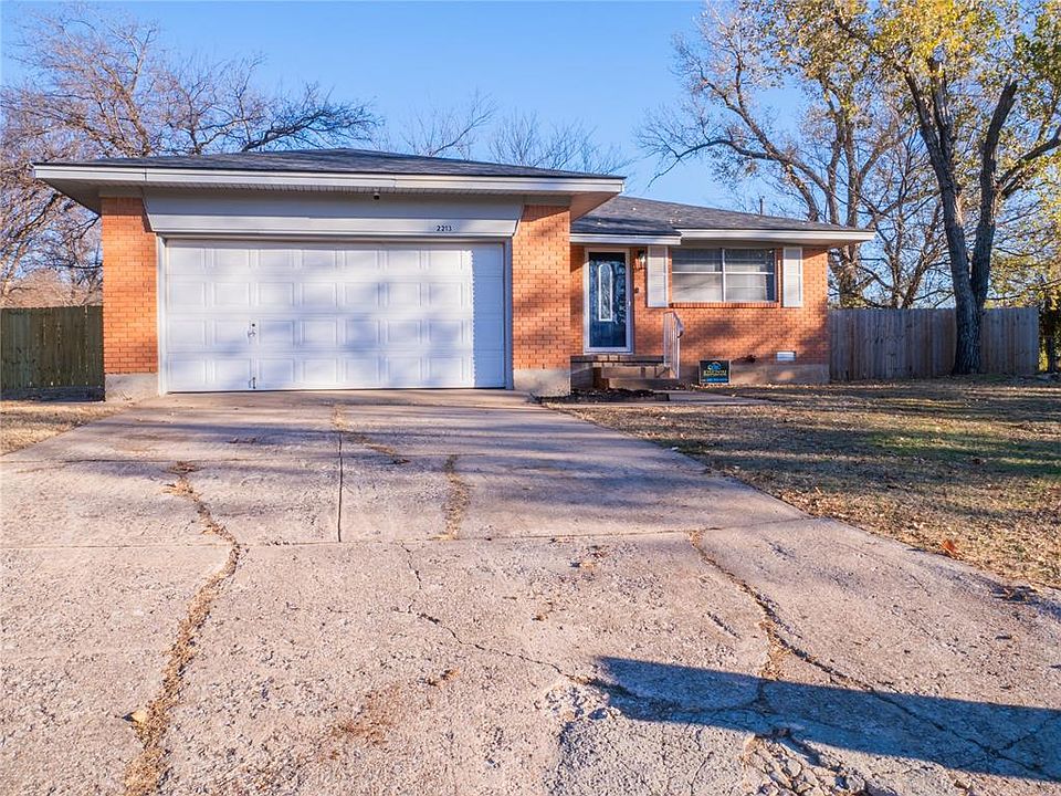 1st image of 2213 NW 40th St