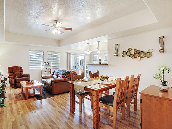 3-Main Living Area