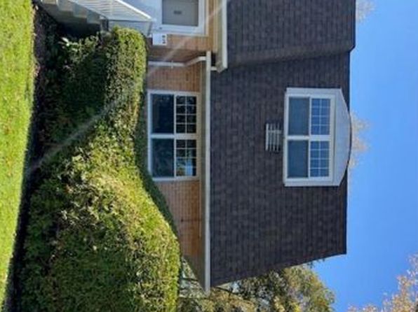 6 Glen Hollow Dr APT A34