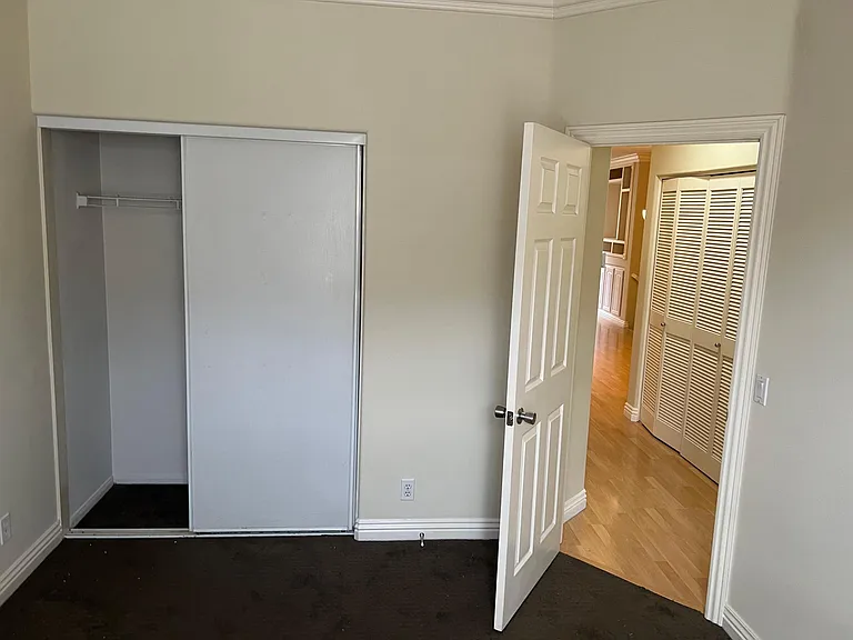 28525 Salerno Dr — Photo 10