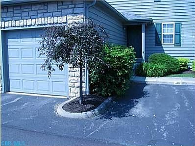 3rd image of 4107 Parkcove Dr
