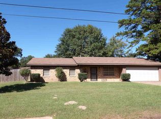 501 E Acacia St, Overton, TX 75684