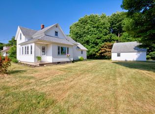 4615 62nd St, Holland, MI 49423