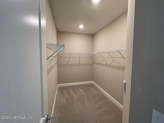 3rd image of 1300 STILLWATER Boulevard