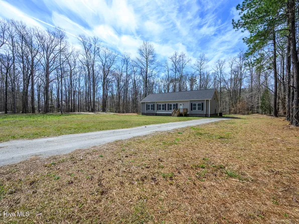 279 Skippers Lane Lane, New Bern, NC 28562