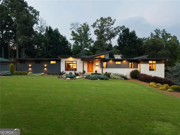 574 Riverside Rd, Sugar Hill, GA 30518