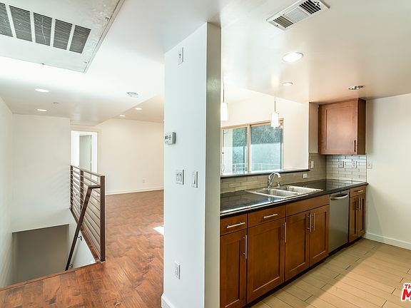 4th image of 5838 Gregory Ave APT 204