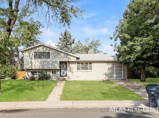 649 Evanston St, Aurora, CO 80011