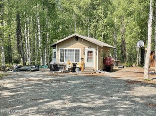 19911 E Sparrow Hawk Cir, Talkeetna, AK 99676