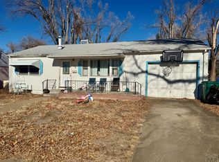 920 Alexander Cir, Pueblo, CO 81001