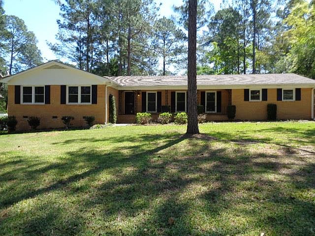 1st image of 2105 Westfield Dr