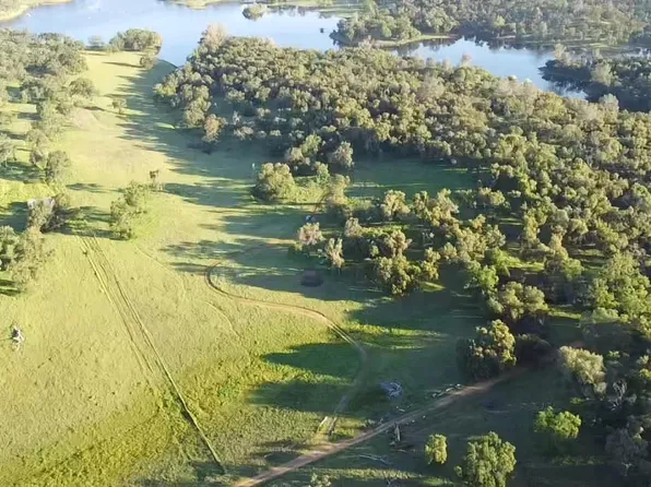 29600 McCourtney Rd, Wheatland, CA 95692