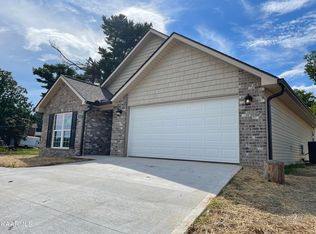 2437 Old Niles Ferry Rd, Maryville, TN 37803