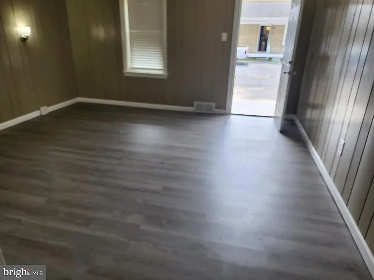 1816 Valley Ave #2 — Photo 3