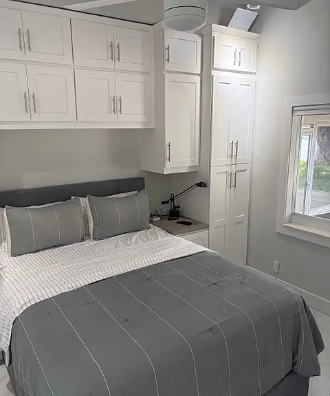 223 E Hart St — Photo 24