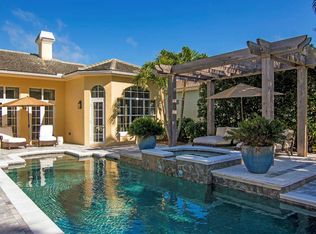 900 Cove Point Pl, Indian River Shores, FL 32963
