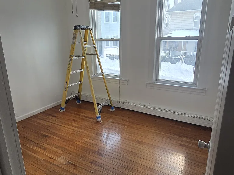 72-74 Maple St #1 — Photo 9