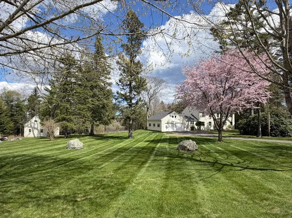 154 Chestnut Street, Camden, ME 04843