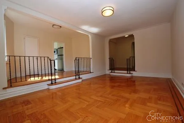 Rented by City Connections Realty | media 19