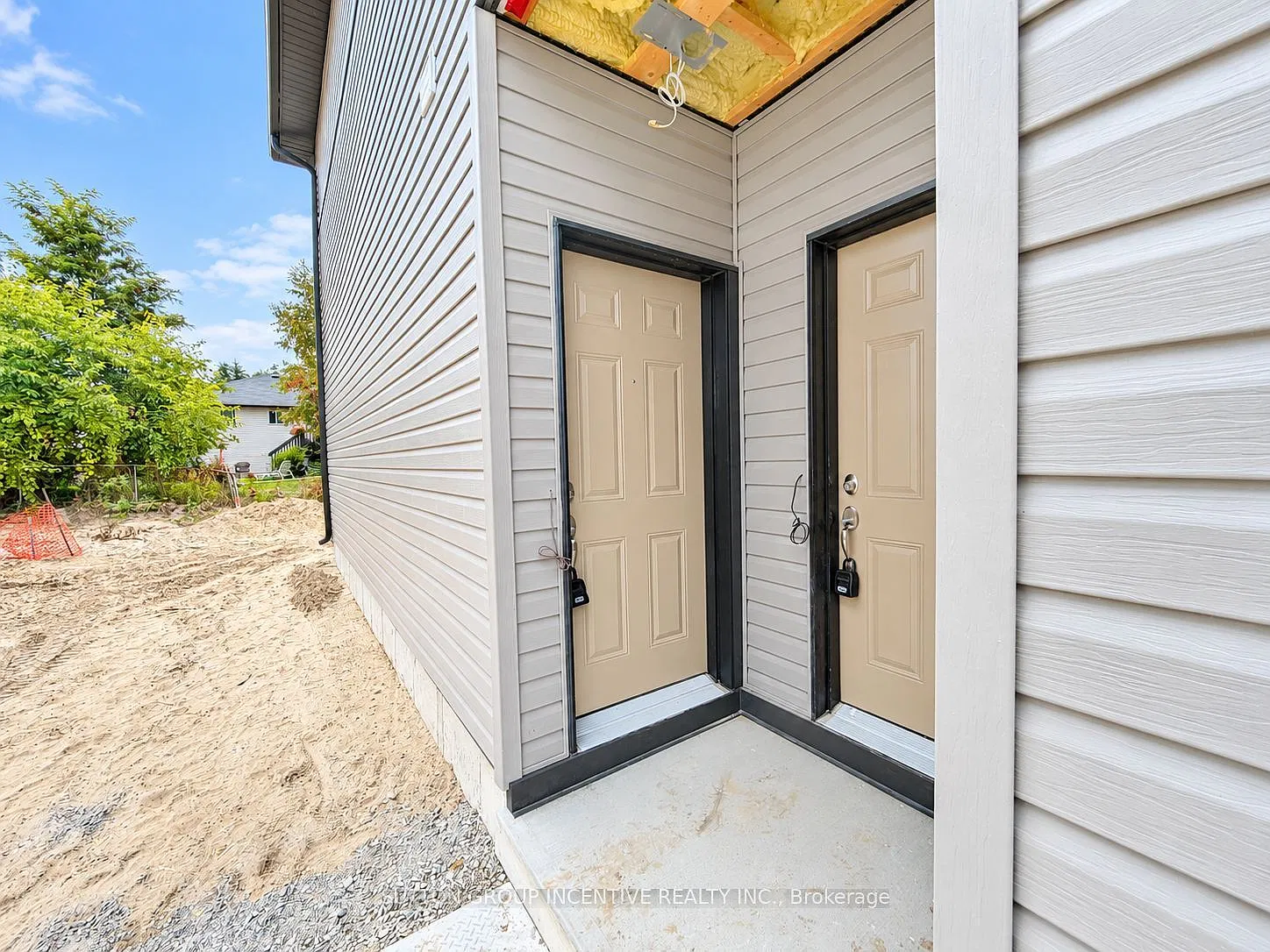 1 Riverdale Dr — Photo 3