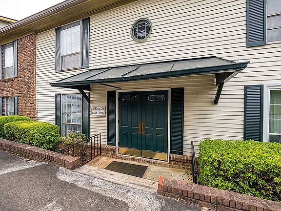 3rd image of 5505 Kingsport Dr