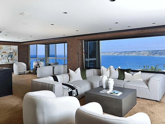 5th image of 939 Coast Blvd Unit 18A