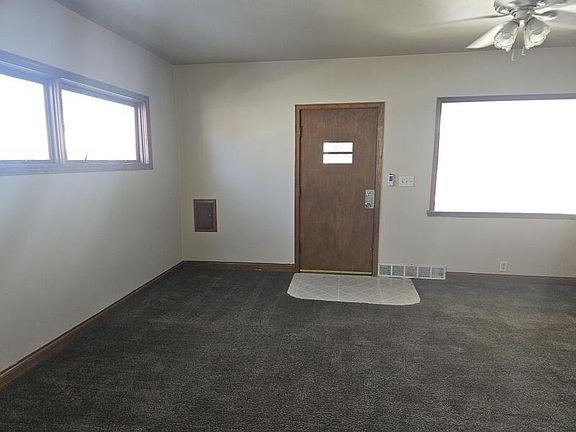 3rd image of 721 W Lawrence St #721