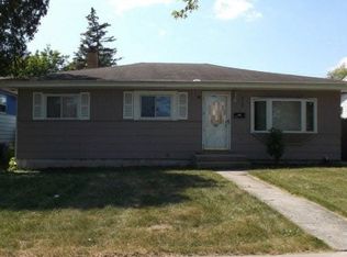 2208 Hermon Ave, Zion, IL 60099